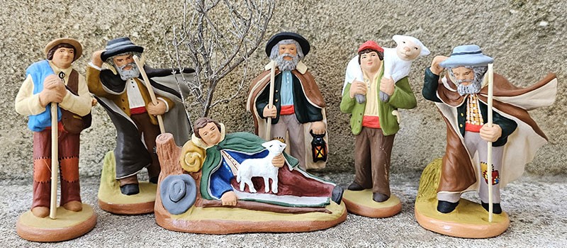 Santons and nativity scenes: the essential gifts! Santons Fouque